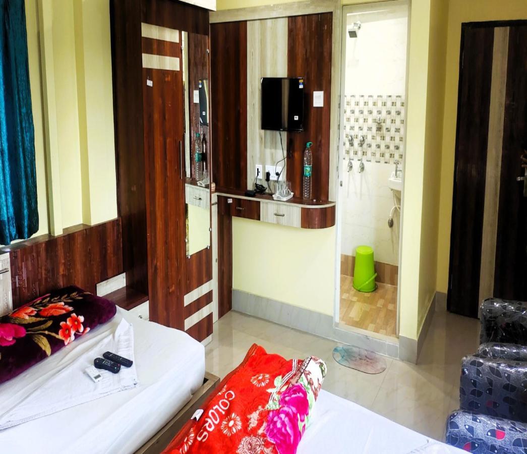 Staymaker Tirupati Guest House Kalküta Dış mekan fotoğraf